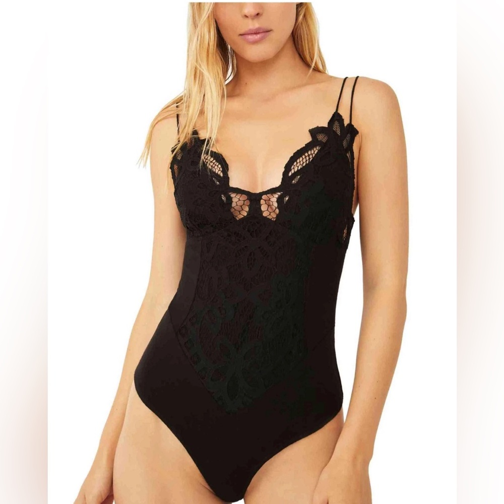 NWT Adella bodysuit- free people